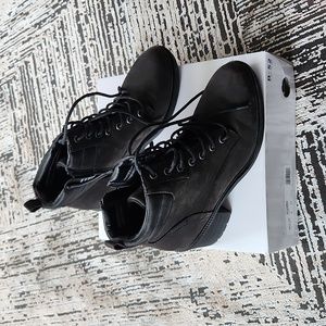 B-52 by Bullboxer Boots